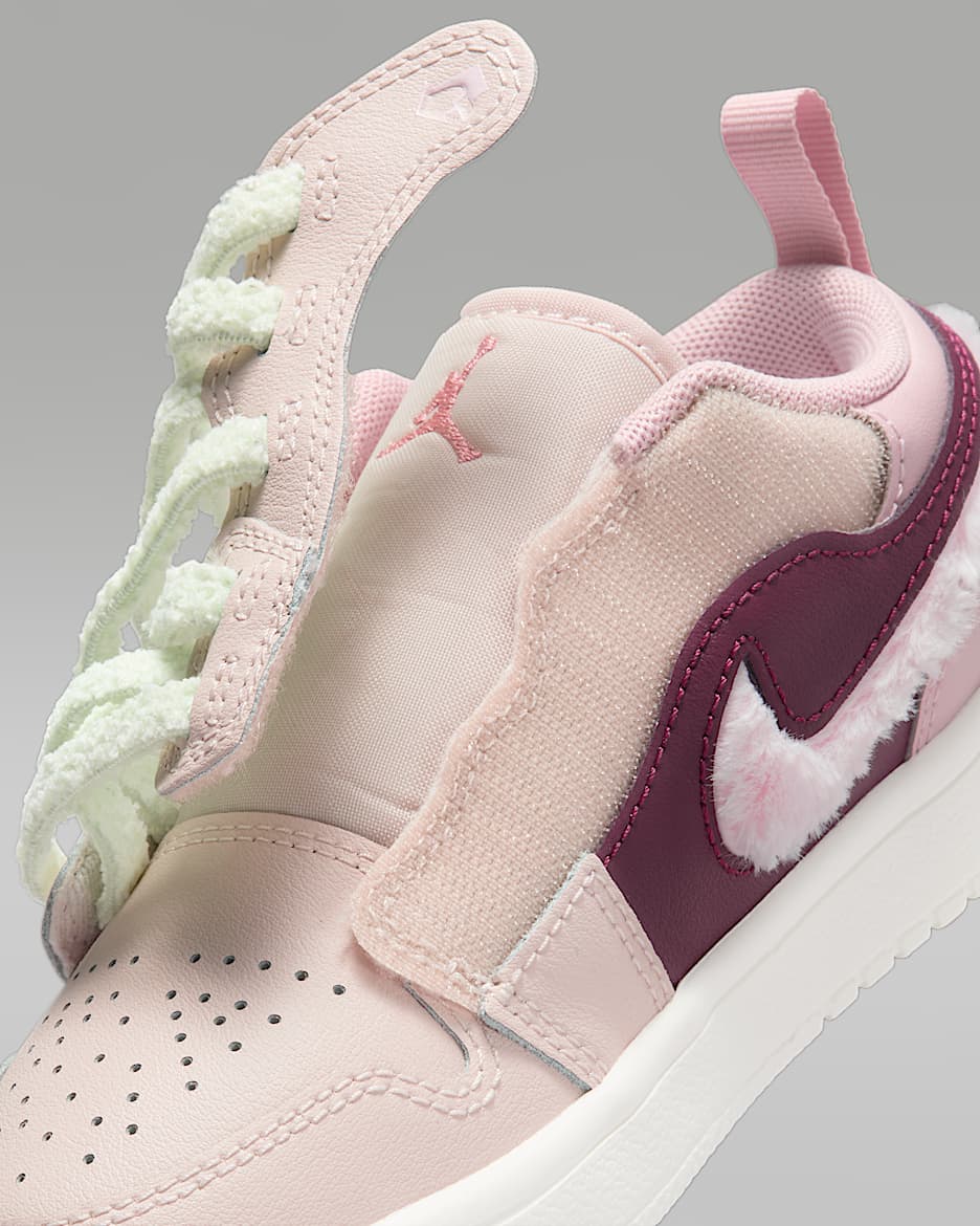 Jordan 1 Low Alt SE Little Kids Shoes